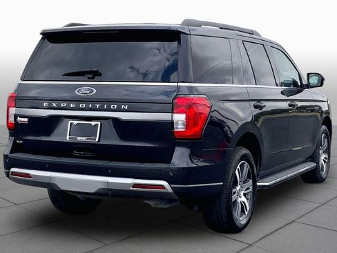 Used 2023 Ford Expedition XLT AWD/4WD image 13