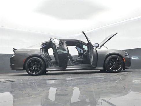 Used 2021 Dodge Charger R/T w/ Plus Group image 77