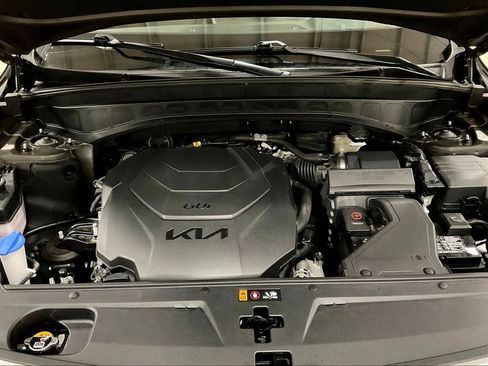 Used 2025 Kia Telluride S AWD/4WD image 10