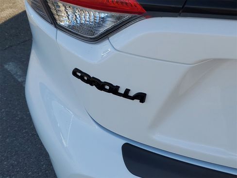 New 2026 Toyota Corolla LE image 8