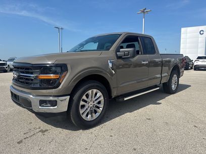 New 2026 Ford F150 XLT w/ XLT Chrome Appearance Package