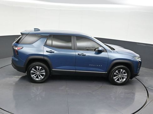 Used 2025 Chevrolet Equinox LT w/ Safety and Technology Package FWD image 27