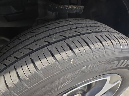 Used 2019 Jeep Renegade Trailhawk AWD/4WD image 11