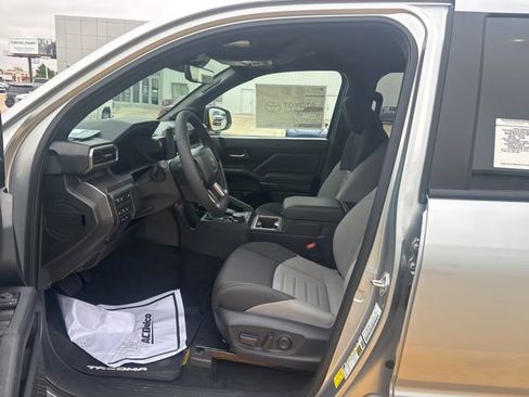 New 2025 Toyota Tacoma TRD Off-Road image 16