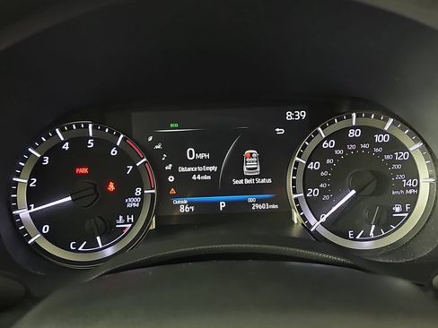 Used 2023 Toyota Highlander L FWD image 18