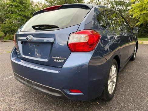 Used 2013 Subaru Impreza 2.0i Premium w/ All-Weather Pkg AWD/4WD image 15