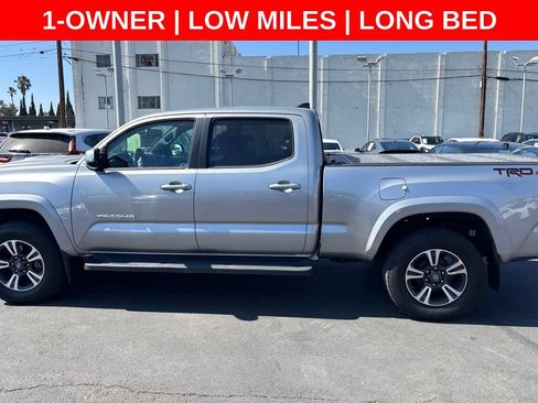 Used 2016 Toyota Tacoma TRD Sport w/ Towing Package RWD image 7