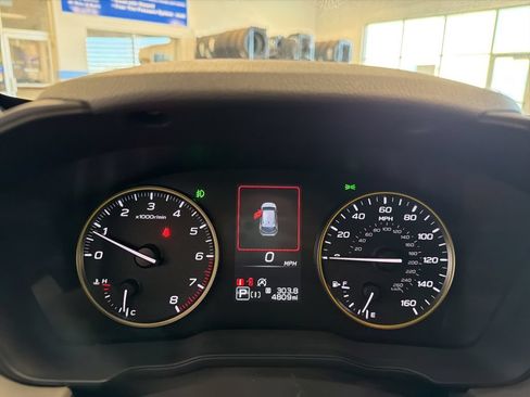 Used 2025 Subaru Crosstrek 2.5i Sport AWD/4WD image 12