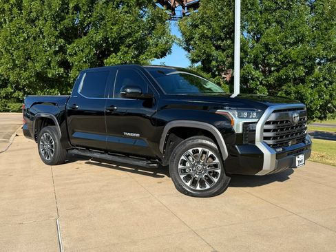 Used 2024 Toyota Tundra Limited AWD/4WD image 1