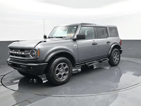 Used 2023 Ford Bronco Big Bend AWD/4WD image 2