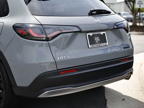 Certified 2025 Honda HR-V Sport image 7