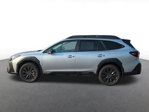 Certified 2025 Subaru Outback Onyx Edition image 3