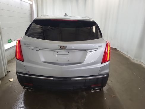 Used 2019 Cadillac XT5 Premium Luxury FWD image 4