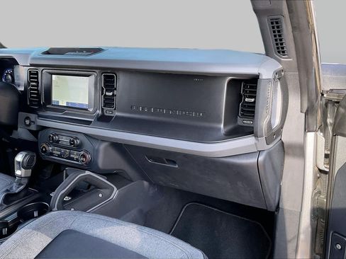 Used 2022 Ford Bronco Big Bend AWD/4WD image 18