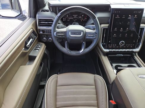 New 2026 GMC Yukon XL Denali Ultimate image 32