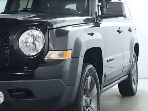 Used 2016 Jeep Patriot Sport w/ Power Value Group AWD/4WD image 5