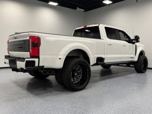 Used 2026 Ford F450 Platinum w/ Snow Plow Prep Package AWD/4WD image 13