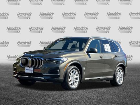 Certified 2023 BMW X5 xDrive40i w/ Premium Package image 9