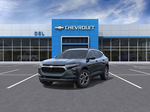 New 2026 Chevrolet Trax LT image 8