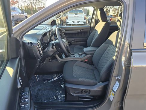 Used 2025 Ford Ranger XLT w/ Equipment Group 301A High image 13