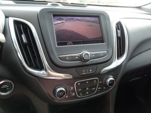 Certified 2023 Chevrolet Equinox LT image 18