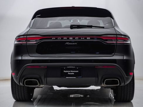 Certified 2026 Porsche Macan AWD/4WD image 10