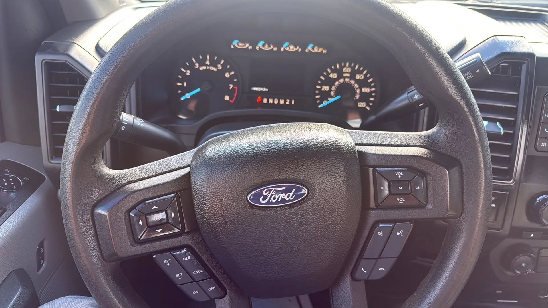 Used 2018 Ford F150 XL w/ Equipment Group 101A Mid RWD image 20