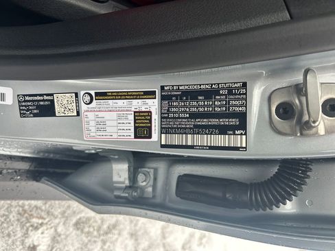 New 2026 Mercedes-Benz GLC 300 4MATIC image 30