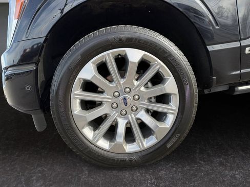 Used 2021 Ford F150 Limited AWD/4WD image 9