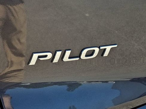 Used 2019 Honda Pilot EX-L image 29