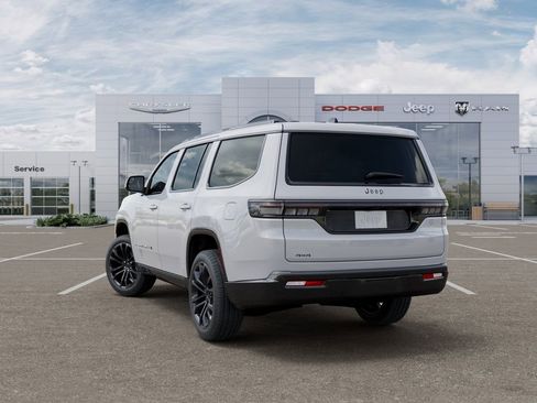 New 2026 Jeep Grand Wagoneer Summit image 3