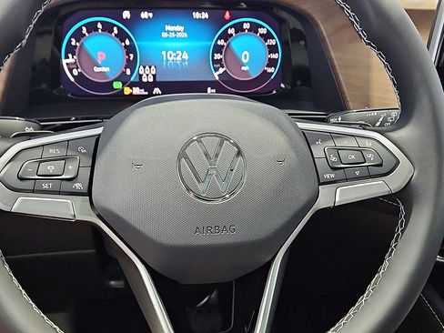 New 2026 Volkswagen Atlas SE FWD image 22