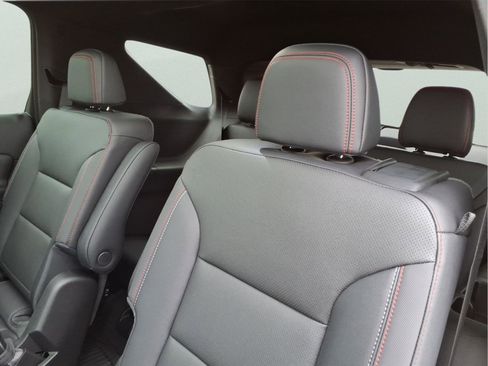 New 2026 Chevrolet Traverse Z71 AWD/4WD image 12