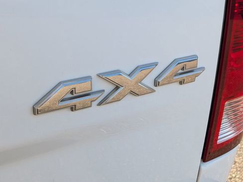 Used 2014 RAM 1500 Express image 13