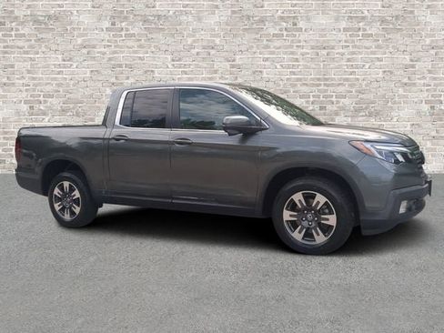 Certified 2017 Honda Ridgeline RTL-T image 1