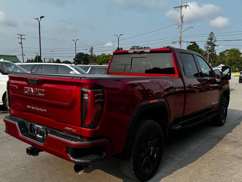 Used 2024 GMC Sierra 2500 AT4 w/ AT4 Premium Plus Package AWD/4WD image 6