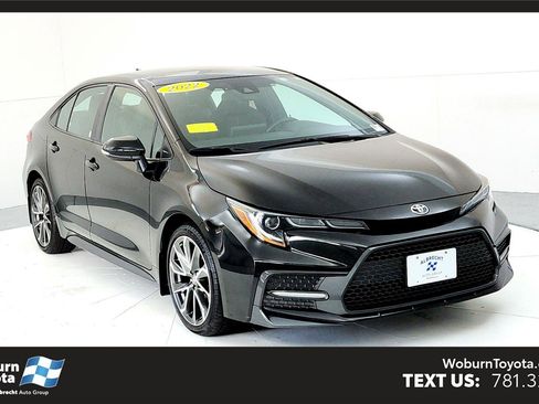 Used 2022 Toyota Corolla SE image 1