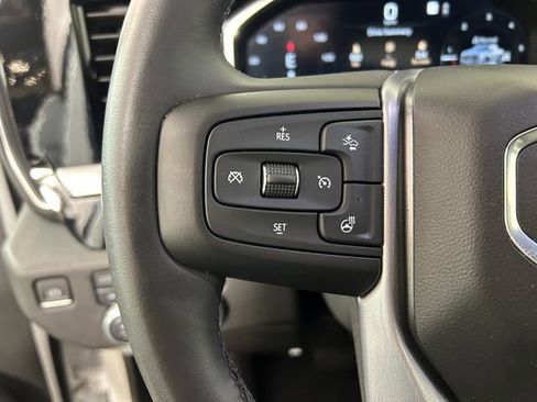 Used 2023 GMC Sierra 1500 Elevation image 16