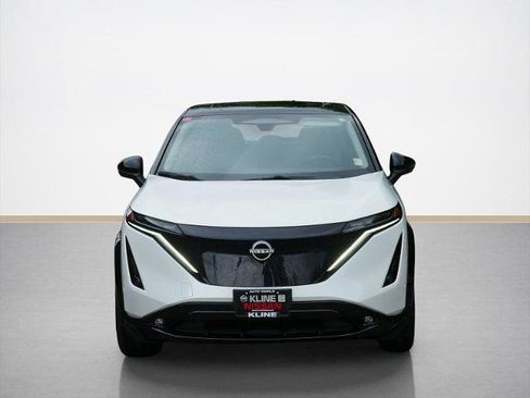 Certified 2023 Nissan Ariya AWD/4WD image 8