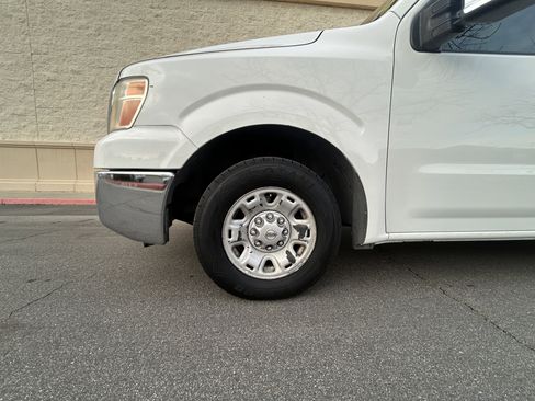 Used 2012 Nissan NV 2500 SV w/ Side Curtain Airbag Pkg image 21