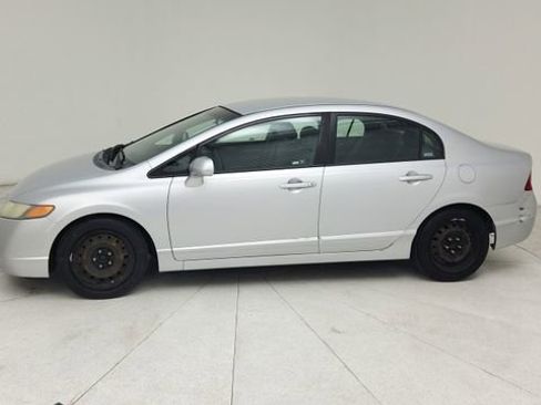 Used 2008 Honda Civic LX image 2