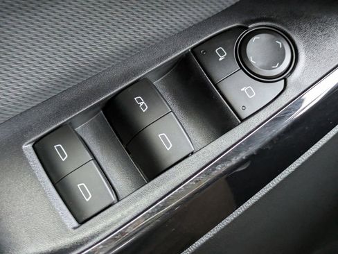 New 2026 Chevrolet Equinox LT w/ Convenience Package II image 26