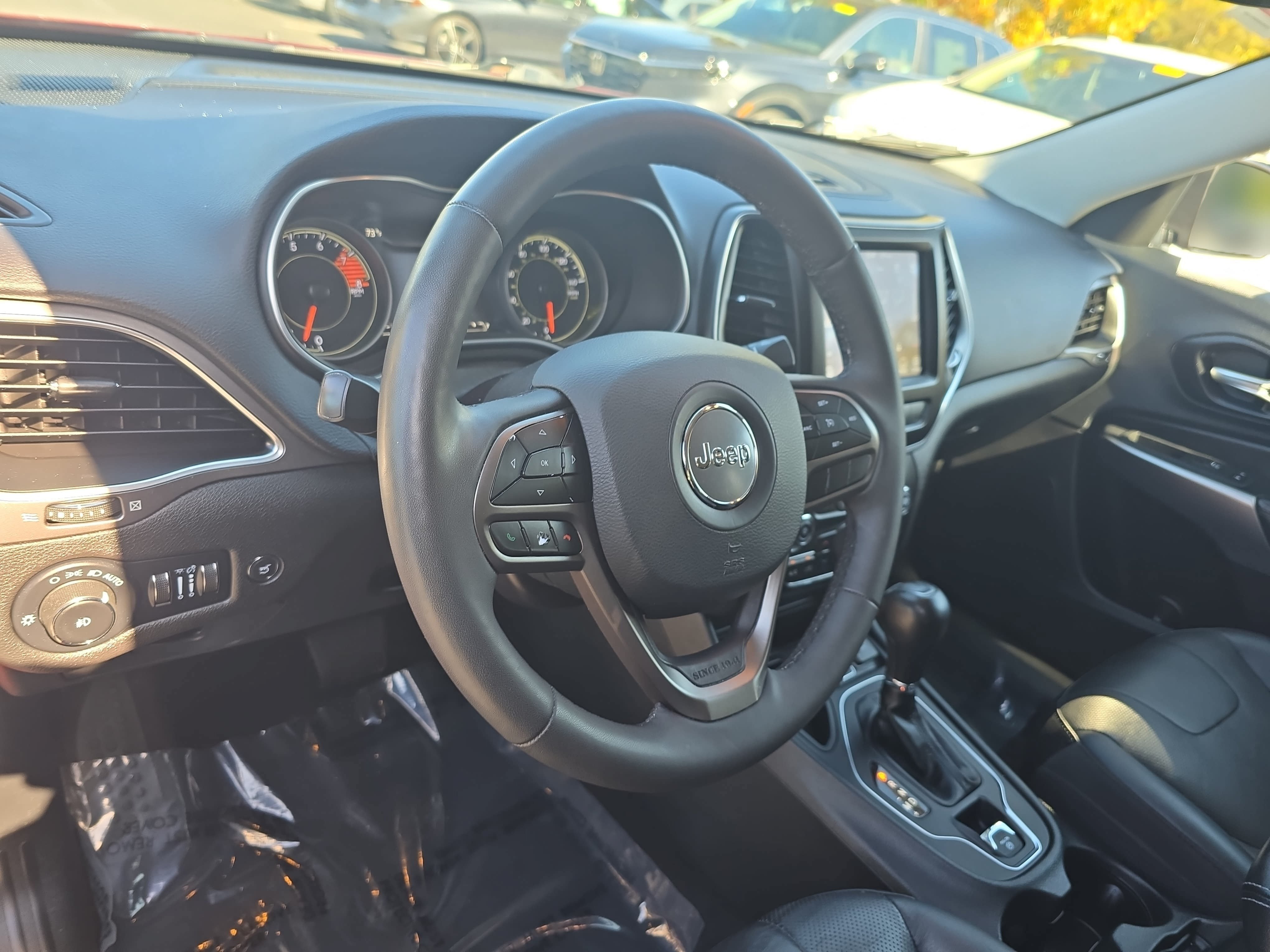 Used 2021 Jeep Cherokee Latitude Lux w/ Comfort/Convenience Group FWD image 15
