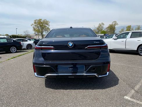 New 2026 BMW 740i xDrive AWD/4WD image 3