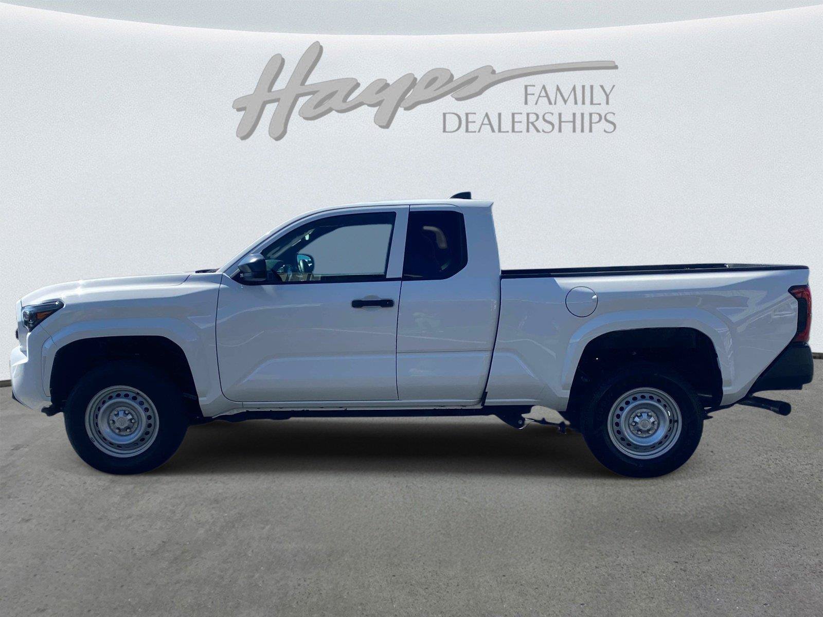 Used 2025 Toyota Tacoma SR RWD image 7