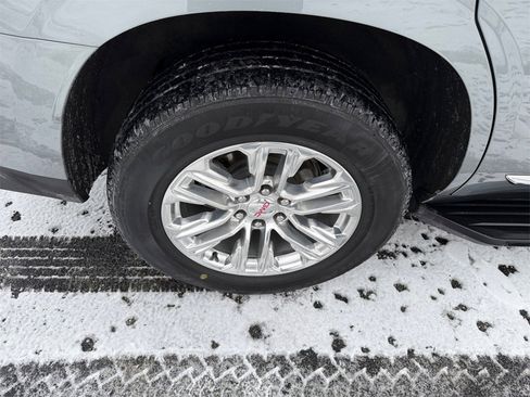 Certified 2023 GMC Yukon SLT image 28