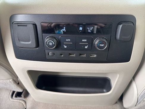 Used 2020 GMC Yukon Denali w/ Open Road Package AWD/4WD image 18