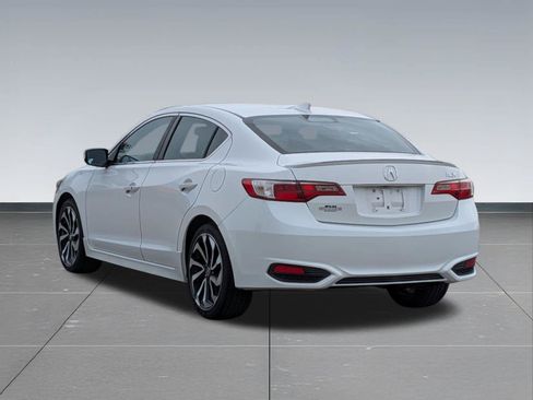 Used 2016 Acura ILX FWD image 3