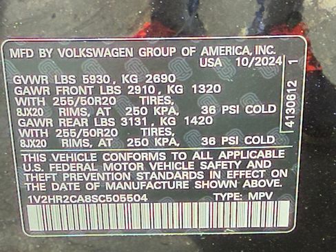 Used 2025 Volkswagen Atlas SE AWD/4WD image 31