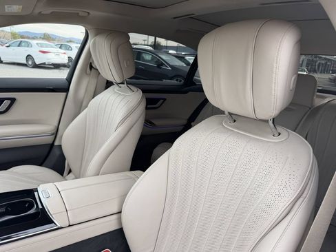 Used 2023 Mercedes-Benz S 500 4MATIC image 20
